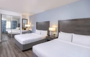 Beachfront Inn and Suites at Dana Point - Chambre