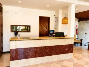 Búzios Centro Hotel - Rezeption