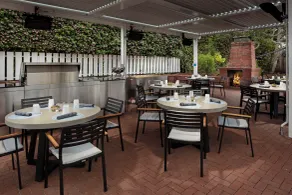 Carmel Beach Hotel - Restaurant