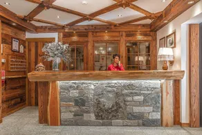 Lo Scoiattolo Hotel - Rezeption