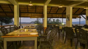 Vistara Resort - Restaurante