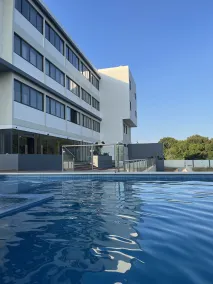 Hotel Cinco Diamantes - Pool