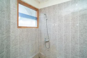 RedDoorz near Rumah Sakit Baptis Kediri - Salle de bain