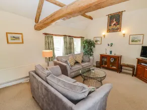Pheasant Cottage - Interior