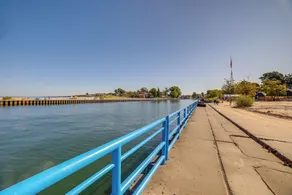 'Phoenix Nest' South Haven Condo: River View! - Interiör