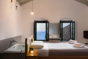 Kalnterimi Guesthouses - Chambre