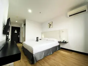 89 Hotel - Room
