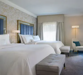 The College Green Dublin Hotel, Autograph Collection - Room