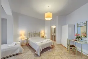 Ethrion - Room