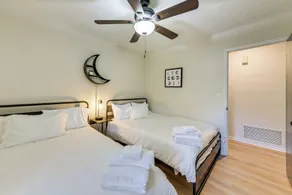 Inviting Columbus Home w/ Deck: 7 Mi to Downtown! - Interiör