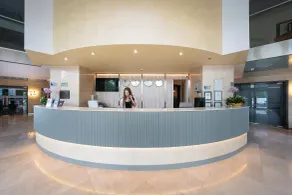 Handwritten Collection-Bucharest Unirii Square - Reception