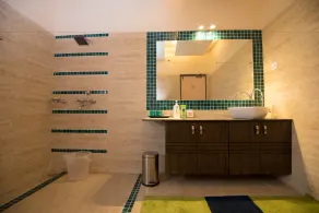 Chamong Chiabari Mountain Retreat - Bathroom