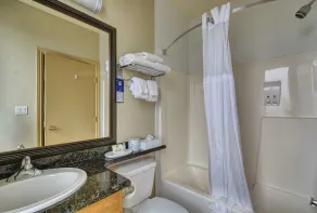 Best Western Peace Arch Inn - Salle de bain