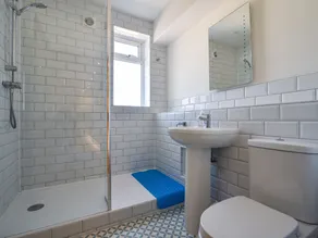 Bahari - Baño
