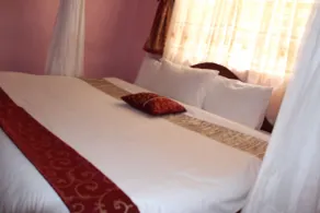 Salient Guest House - Habitación