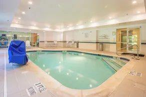 Fairfield Inn & Suites by Marriott Columbus - Piscine