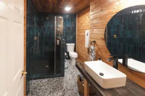 The Shaded Crest (Adults Only 21+) - Badezimmer