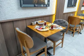 Luxury Life Suites - Restaurant