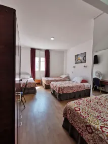 Hotel Plaza Colon - Room