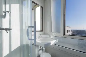 Best Western Rives de Paris La Defense - Bathroom