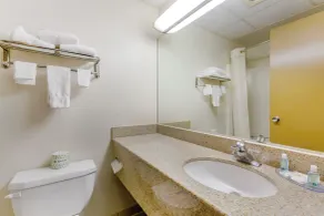 Quality Inn - Huron, Sandusky OH - Chambre