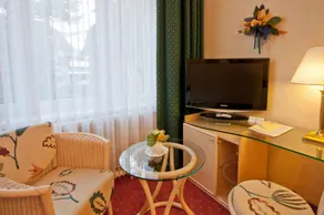 Park-Hotel - Room