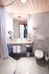 Hotel Schlössli Garni - Free Parking - Badeværelse