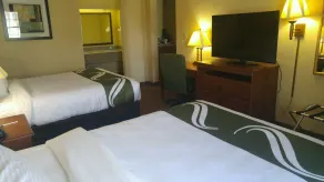 Quality Inn & Suites Covington - Rom