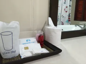 Toh Buk Seng Ayutthaya Hotel - Zimmer