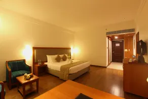 Monsoon Empress Kochi - Room