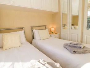 The Fairhaven - Room