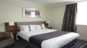 Holiday Inn Leeds Garforth by IHG - Room