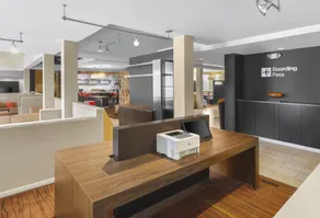 Super 8 by Wyndham Dallas Love Field Airport - Réception