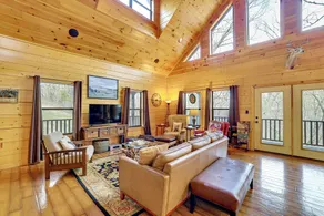 Spacious & Secluded Cabin: 25 Mi to Bentonville! - Interiør