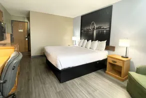 Super 8 by Wyndham St. Clair MO - Værelse