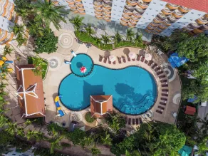 Heeton Concept Hotel Pattaya by Compass Hospitality - Pool