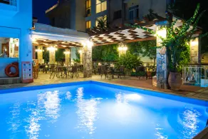 Neda Hotel - Basseng