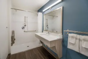 WoodSpring Suites Winston-Salem near Hanes Mall - Salle de bain