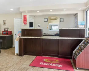 Econo Lodge Virginia Beach Town Center - Lobby