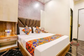 Hotel Priceless - Habitación
