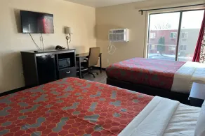 Ember Inn Suites Waite Park - Room