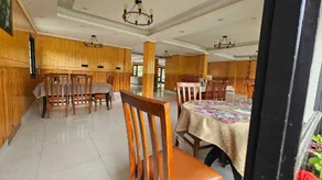 Hotel Trvaller Inn - Dining