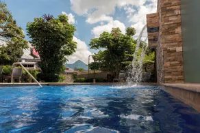 Courtyard by Marriott San Salvador - Pool