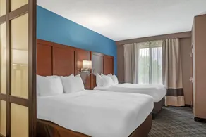 Comfort Suites Huntersville near Lake Norman - Quarto
