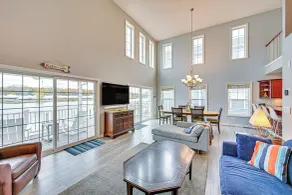 St Joseph River, Lake Michigan Access: Luxury Home - Intérieur