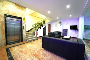 Imperial Suites Inn - Coin salon dans le hall