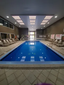 Ramada by Wyndham North Platte - Piscine