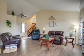 Grill, Fireplace & Fenced-In Yard: Thornton Home! - Intérieur