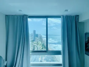 C Tower Apartments - Zimmer