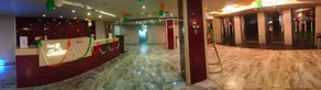SHELTER HOTEL - Lobby